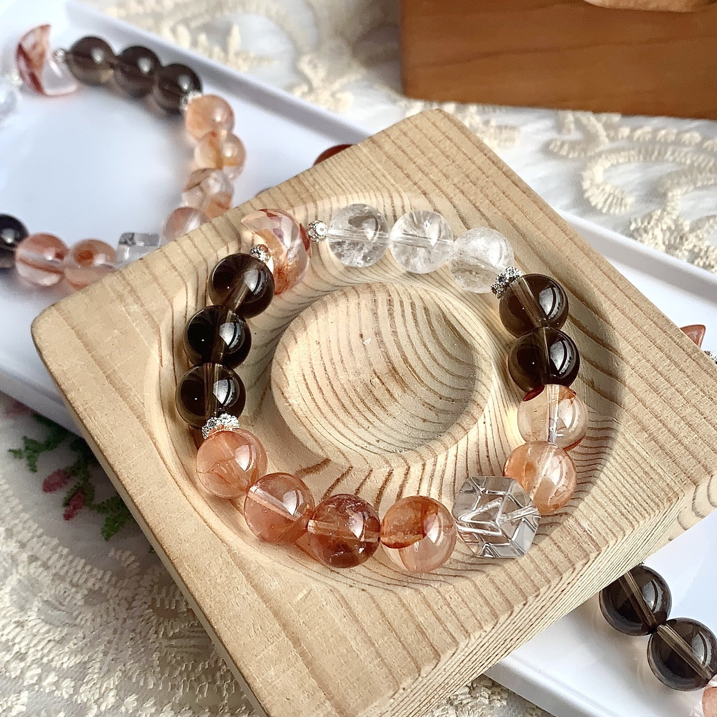 Hematoid Quartz bracelet with red inclusions